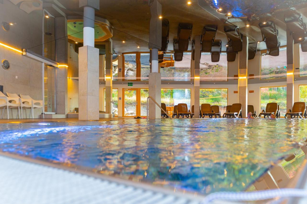 Hotel Schoene Aussicht Hornberg Bagian luar foto