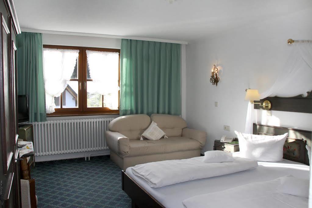 Hotel Schoene Aussicht Hornberg Bagian luar foto