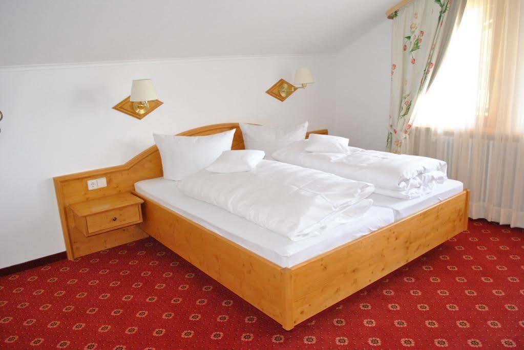 Hotel Schoene Aussicht Hornberg Bagian luar foto